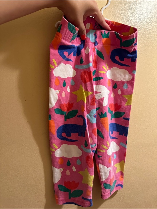 Hanna Andersson Other - Hanna Andersson Pink capri with Colorful Animal & Cloud Print